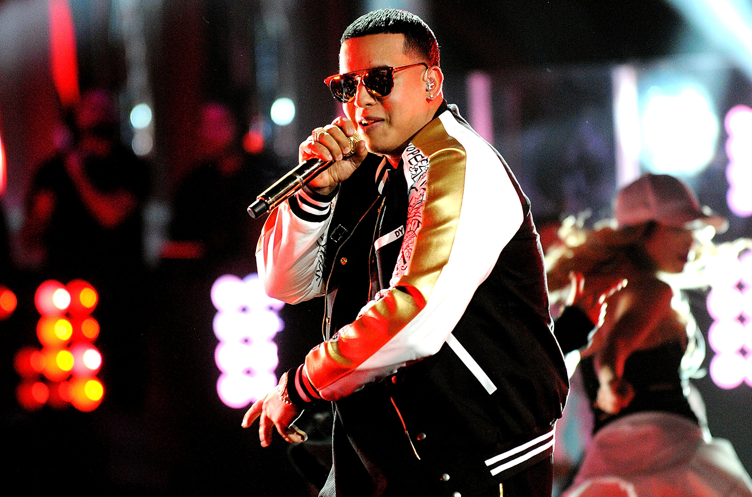 “Con calma” de Daddy Yankee feat Snow superó las mil millones de vistas en Youtube