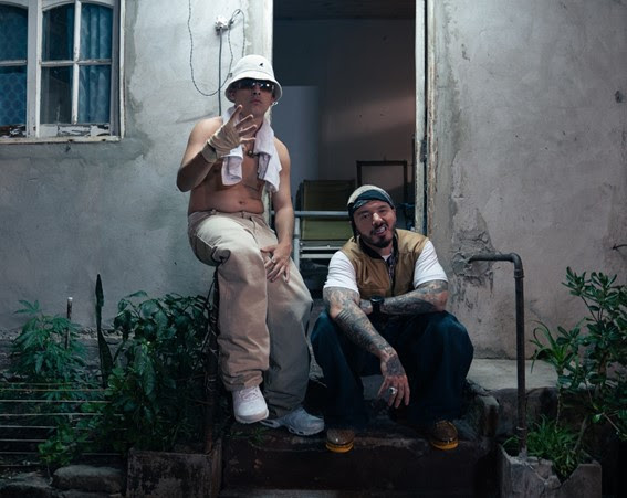 Trueno y J Balvin unieron culturas en su nueva colaboración