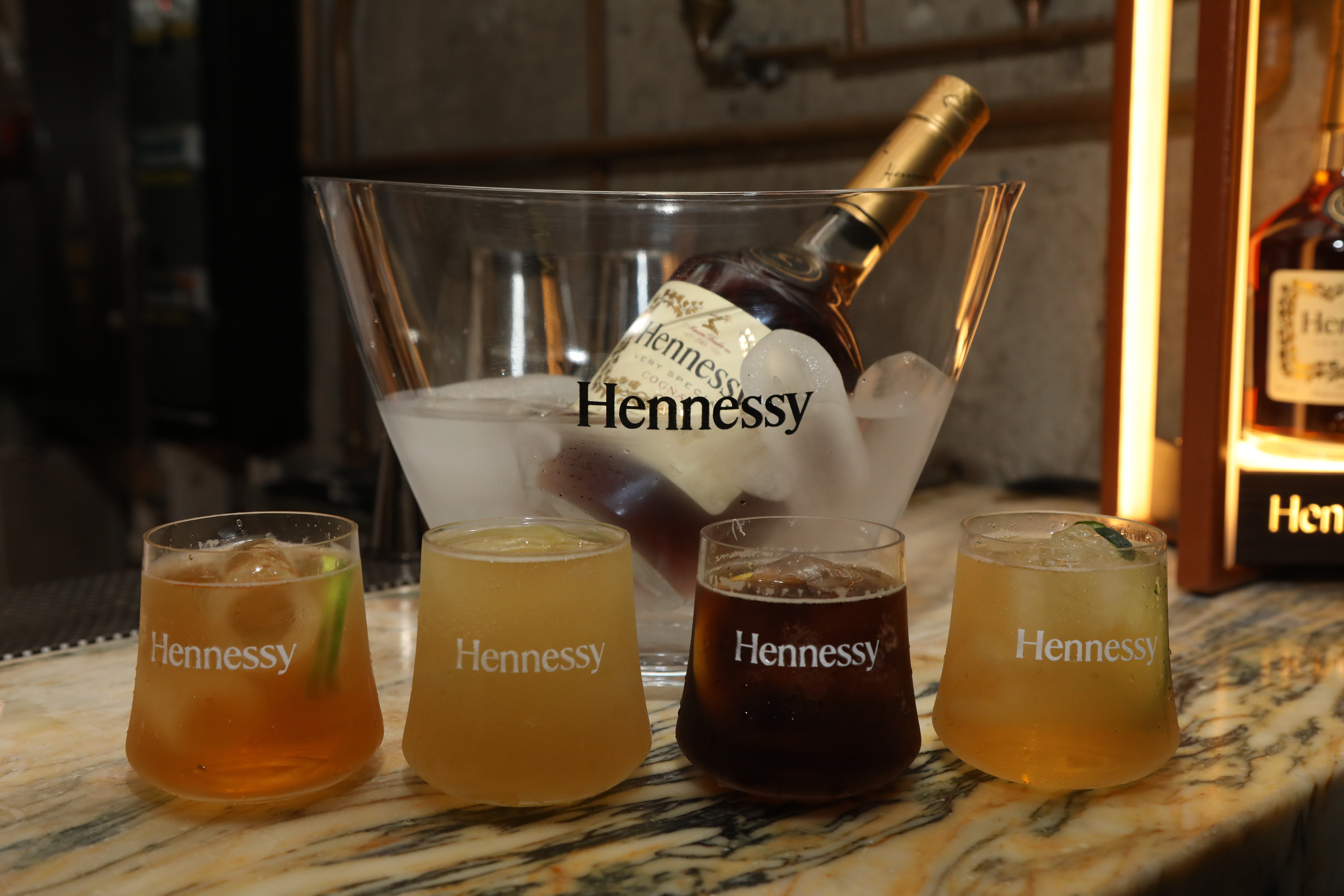 Hennessy llevó la cultura urbana a Uptown Bar para comenzar la 