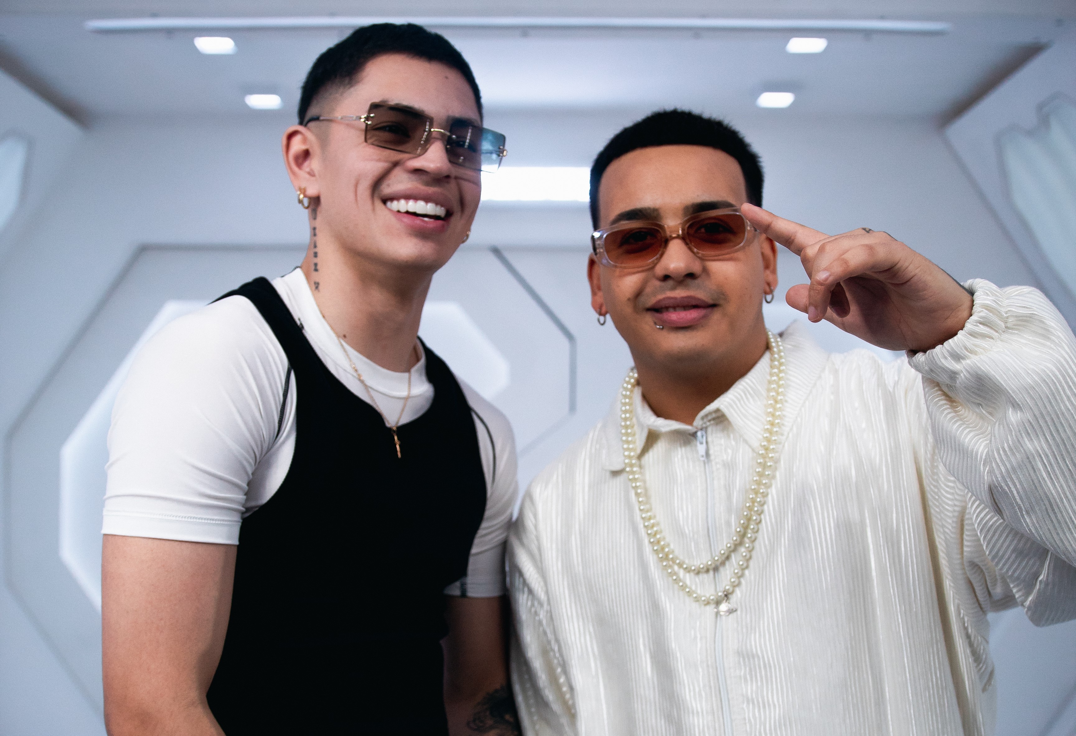 Alan Gómez se une a Osito Wito para su 