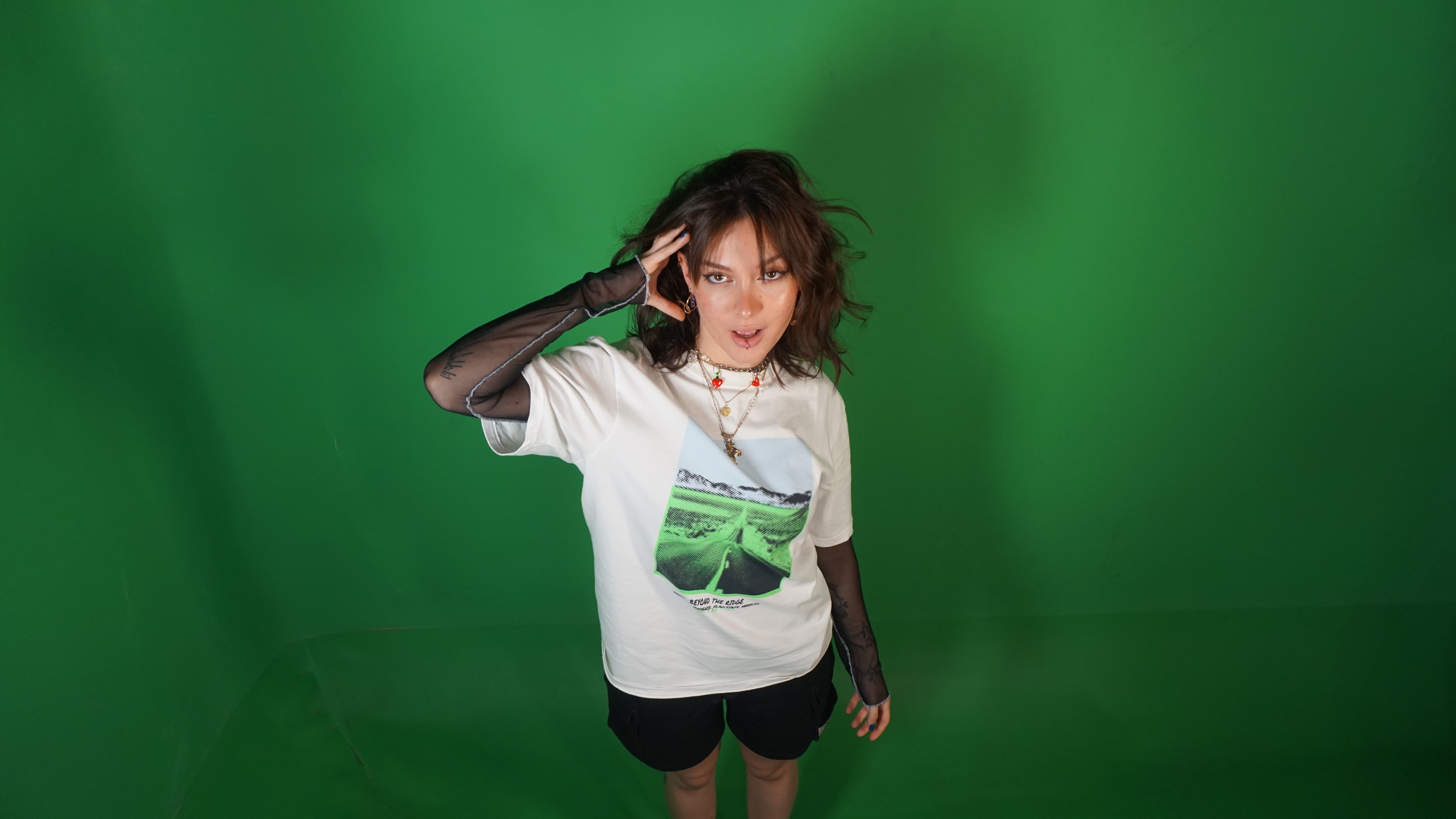Joelle comenzó su carrera musical con “Me Lates”: “Es una canción que me lleva a un momento muy feliz del pasado” ￼