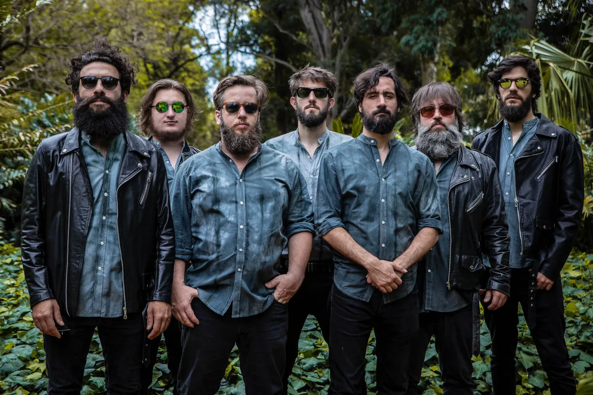Los Tabaleros lanzaron 'Caramelos de Felicidad': 