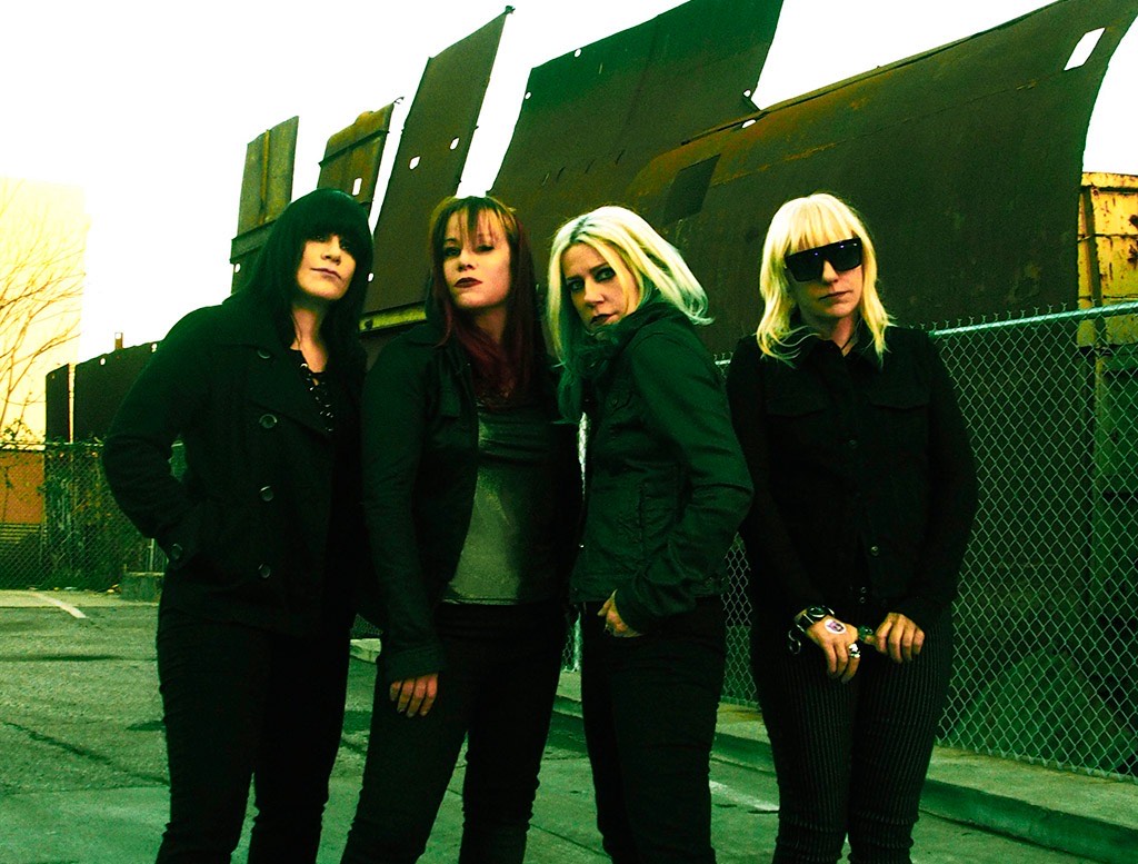 L7 se presenta por primera vez en Argentina