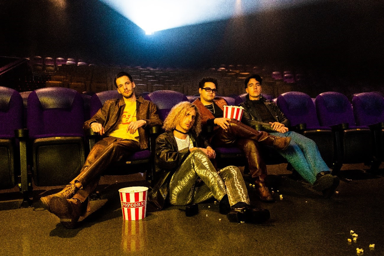 1915, Shinova y Arde Bogotá empiezan el año en Niceto