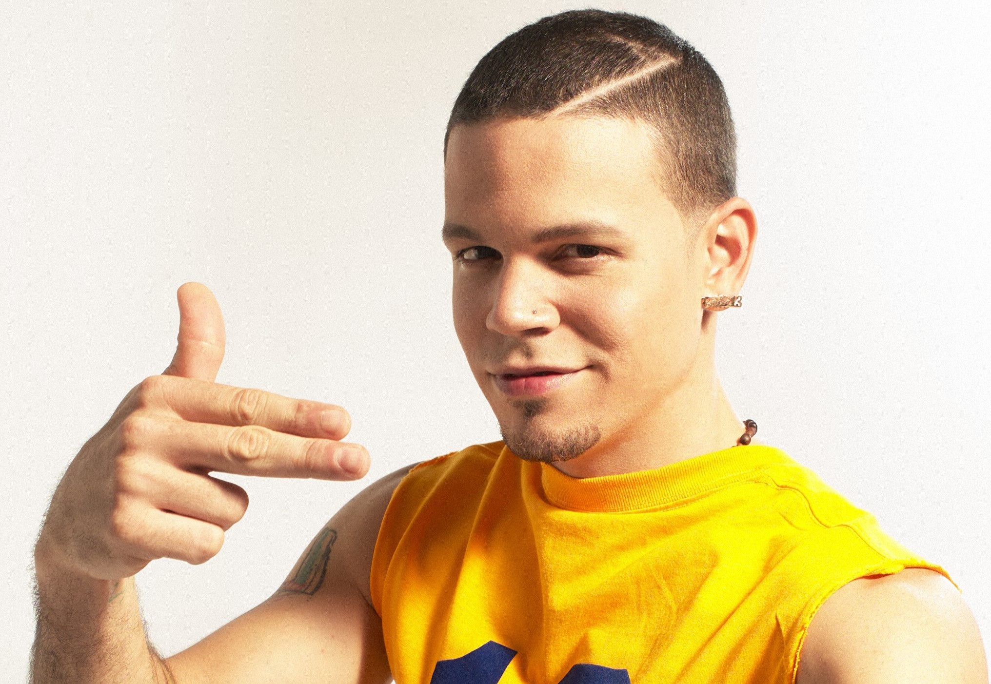 Residente narra su vida en 