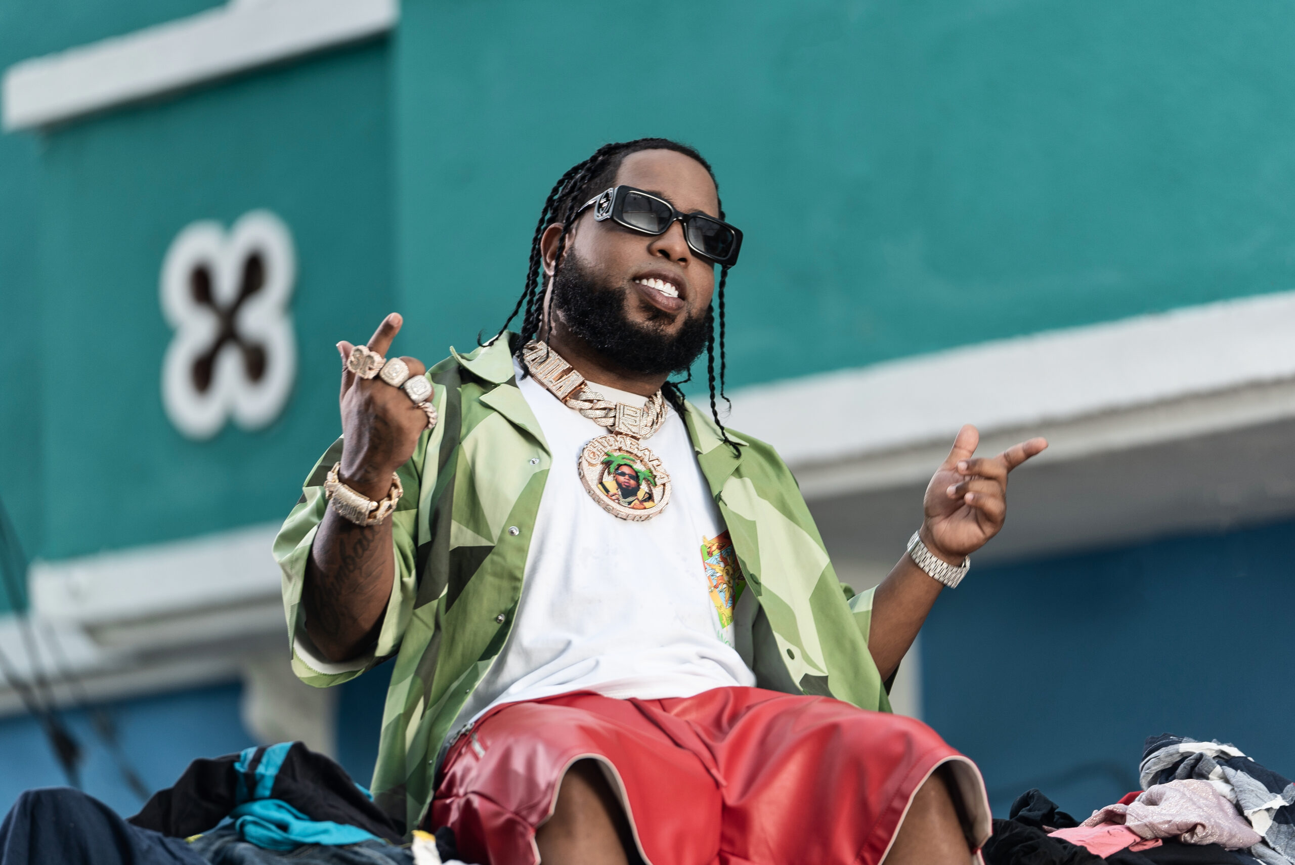 Chimbala estrena su nueva canción 